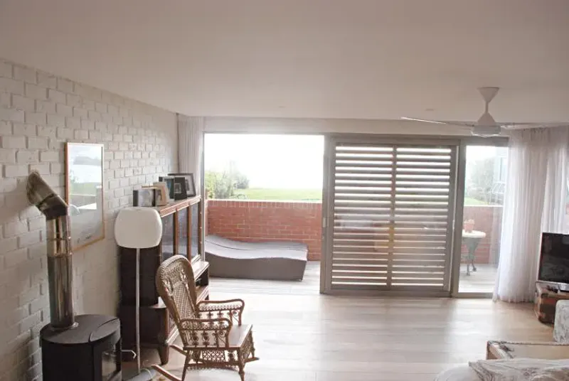 Sea Foam Bungalow in Bakoven – photo 10