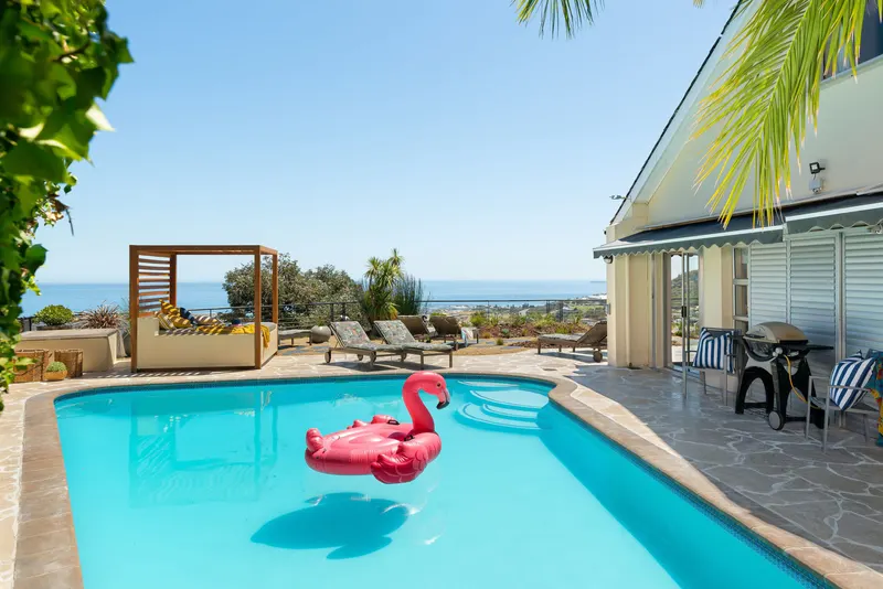 15 Woodford in Camps Bay – photo 22