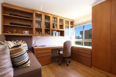 Belle Vista Penthouse in Mouille Point – photo 32 thumbnail