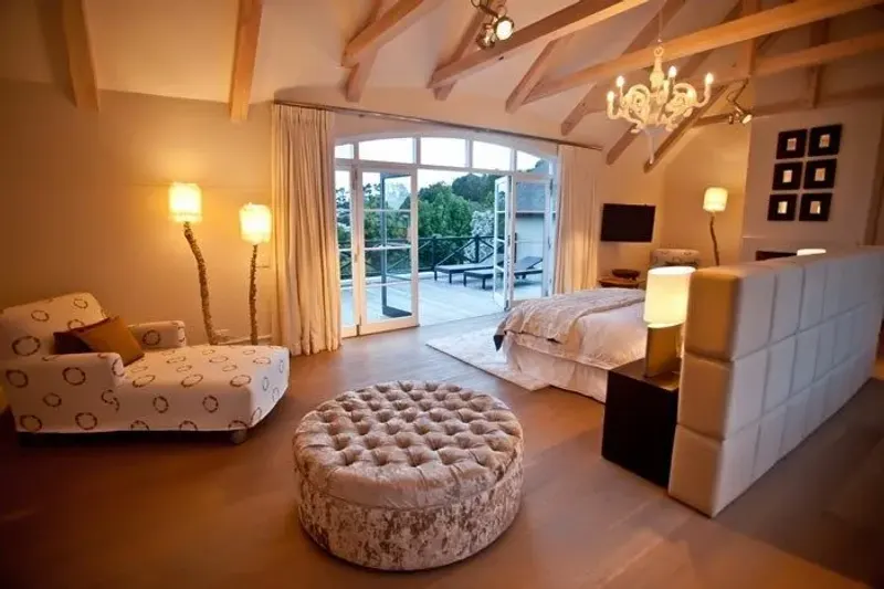 Monterey Mansion in Bel Ombre – photo 13