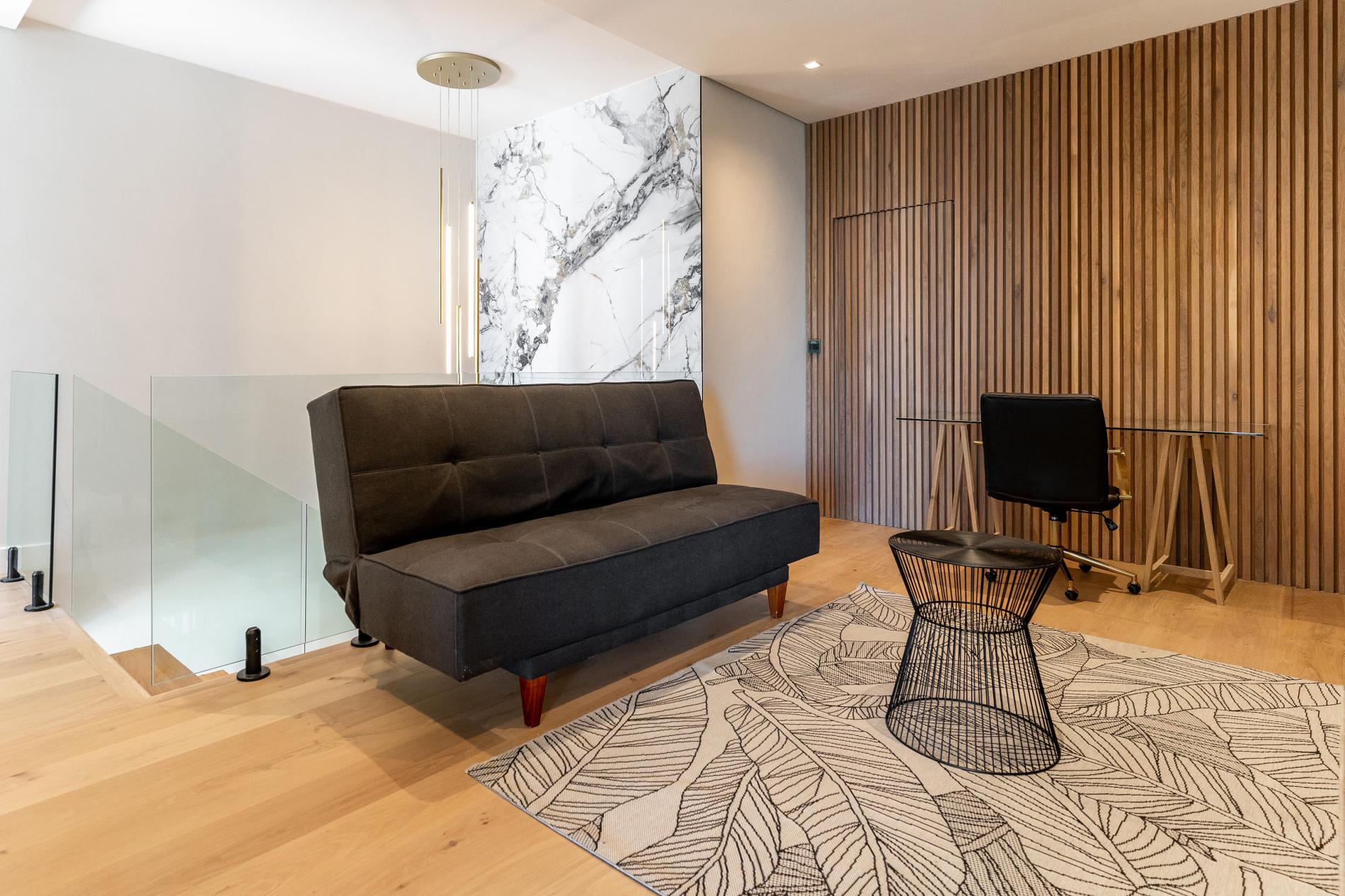property_b8ae309d-52db-4990-86fd-1477ffb556ca_9