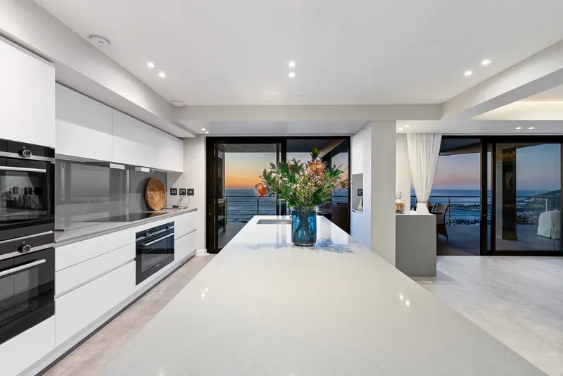 Villa Silva in Camps Bay – photo 55