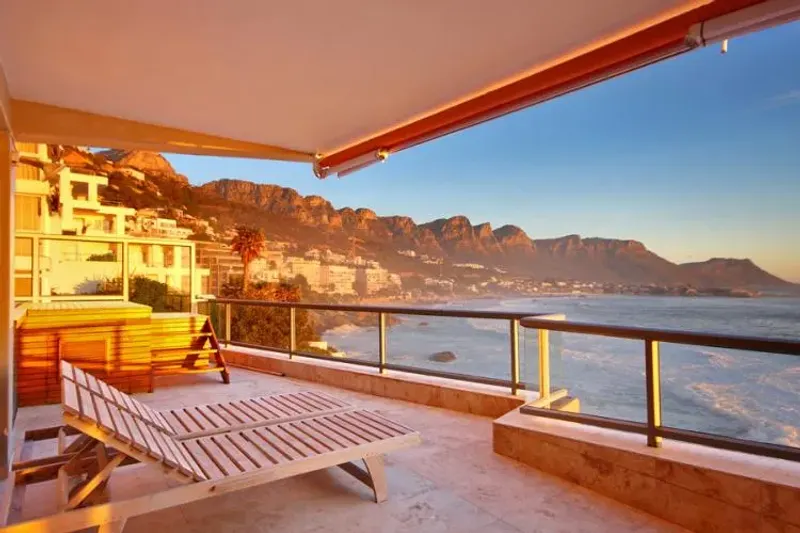 Ocean View Clifton in Clifton – photo 1