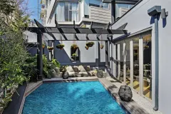Bantry Luxe Grande in Bantry Bay – photo 2 thumbnail