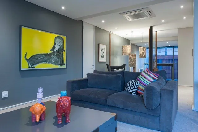 property_b91760d5-d0ae-403d-baf5-79254e84e1ed_13