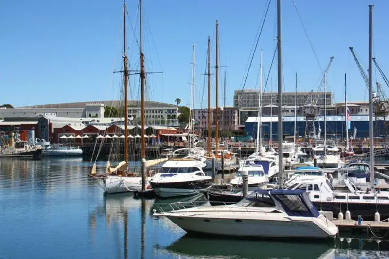Parergon 001 in V&A Waterfront – photo 8