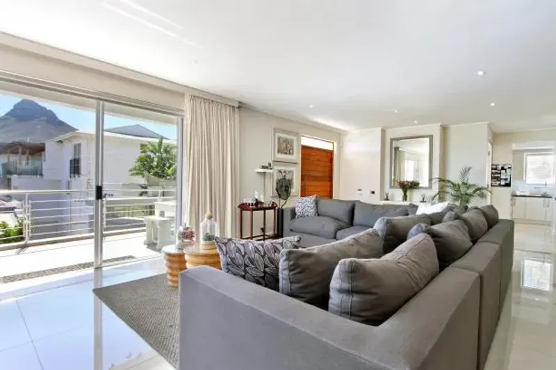 Camps Bay Atlantic Villa in Bakoven – photo 7