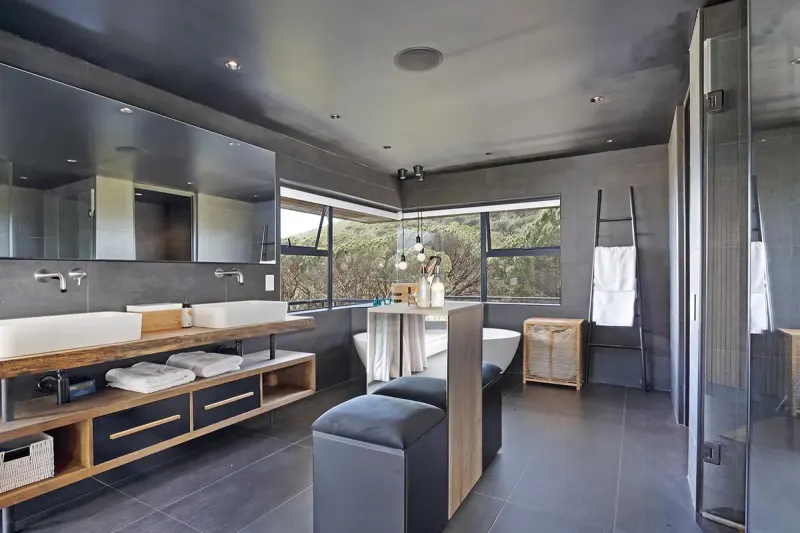 Villa Blair Road in Camps Bay – photo 14