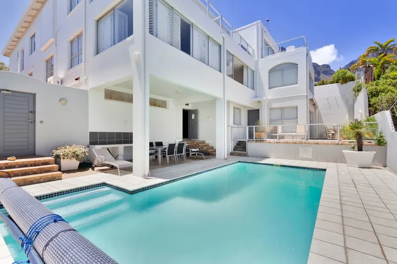 Summer Place in Camps Bay – photo 33
