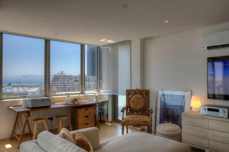 Mirage 2 Bedroom Unit in De Waterkant – photo 17