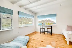 Villa Santorini in Hout Bay – photo 30 thumbnail