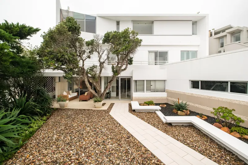 Silvertree in Camps Bay – photo 48