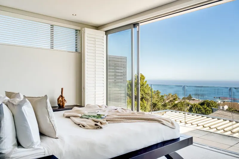 Shakawe Villa in Camps Bay – photo 17