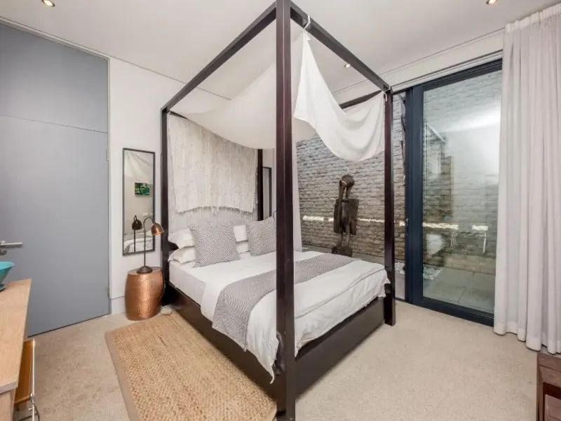 Loader Villa in Green Point – photo 8