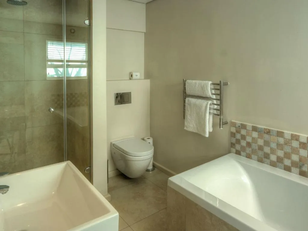 property_bac36514-212c-4602-936e-c8f0a294fe54_8