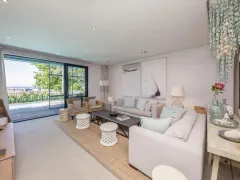 Loader Villa in Green Point – photo 28 thumbnail