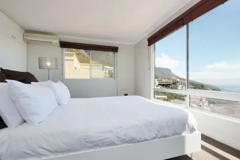 Terrace Views in Camps Bay – photo 8