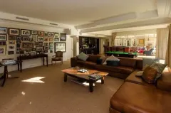 Klein Constantia Villa in Hope of Constantia – photo 17 thumbnail