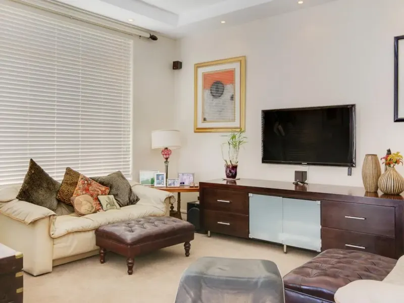 4 Ave Charmante in Bantry Bay – photo 8