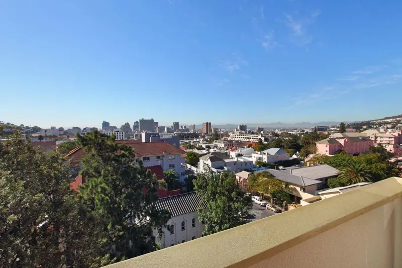 Kloof Street Apartment in Gardens – photo 10