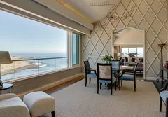 La Rive Penthouse in Mouille Point – photo 1 thumbnail