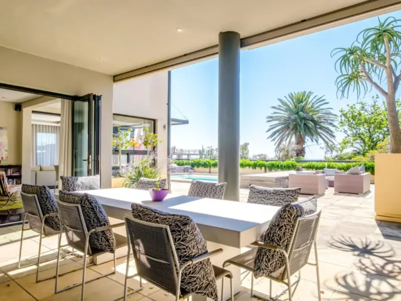 Bayon House in Camps Bay – photo 18