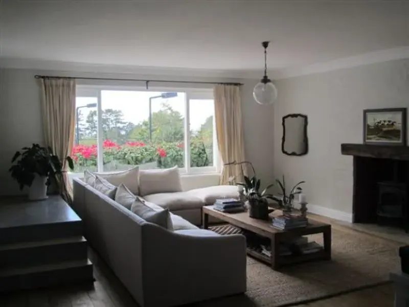 Bishopscourt Villa in Bishopscourt – photo 2