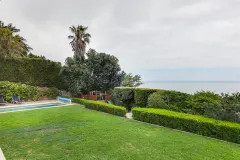 Le Blanc Villa in Bakoven – photo 18 thumbnail