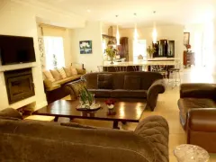 House Gordon in Constantia – photo 2 thumbnail