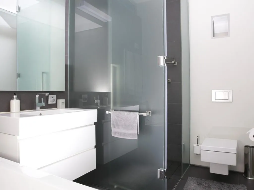 property_bcc2ebb4-4c45-4956-a93e-e865ed4b2204_15