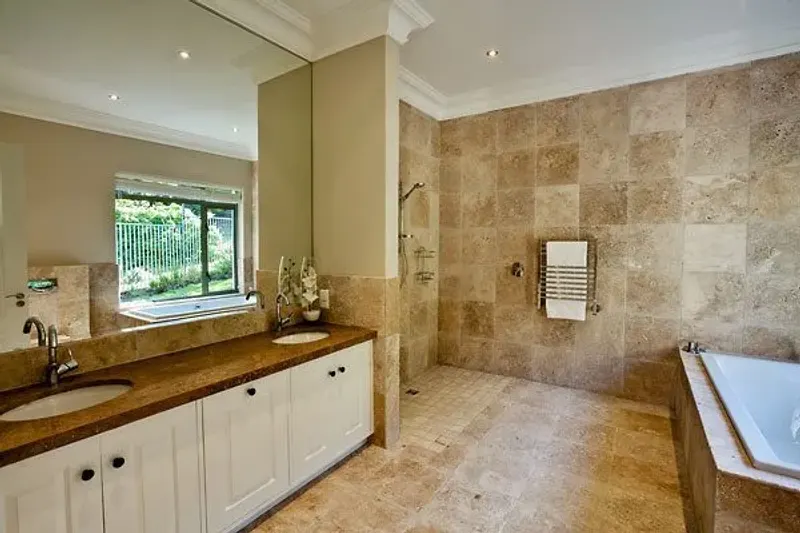 Stirrup Lane Villa in Hout Bay – photo 15