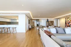 Belle Vista Penthouse in Mouille Point – photo 30 thumbnail