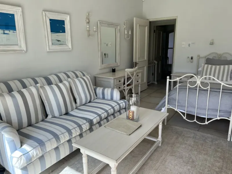 Constantia Valley Villa in Silverhurst – photo 48