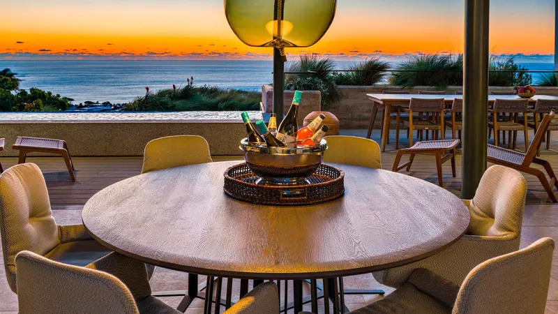 Mountain Vista Penthouse in Camps Bay – photo 46