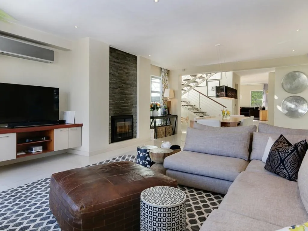 property_bd887f1a-69bb-42cb-b26a-977e55213c82_11