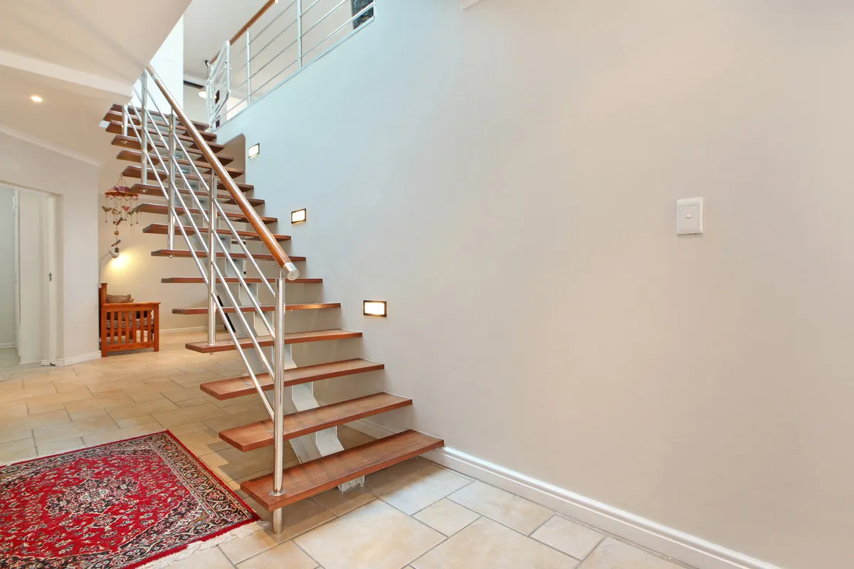 property_bda69216-1e5c-49cb-914d-2e1a7f84ee29_5