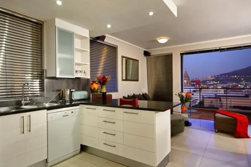 Adderley Terraces L16 in Cape Town City Centre – photo 9
