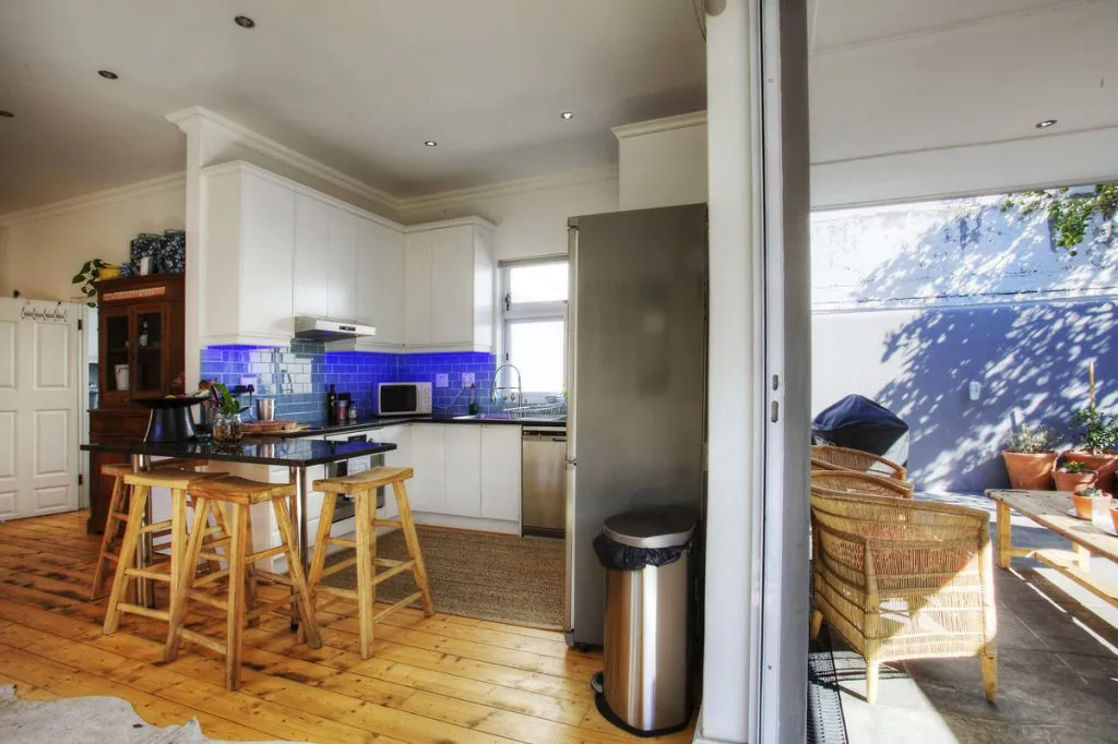 property_bdc2c9c1-c197-49de-9bb1-bf1ce74cc63d_11