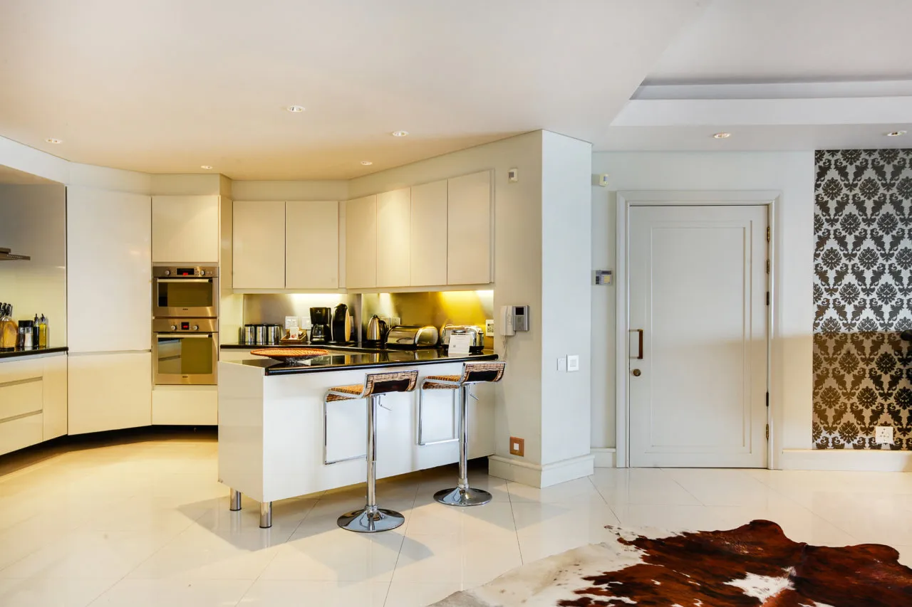 property_bdefa062-4e6d-4e5e-8177-10536fd6bc38_17