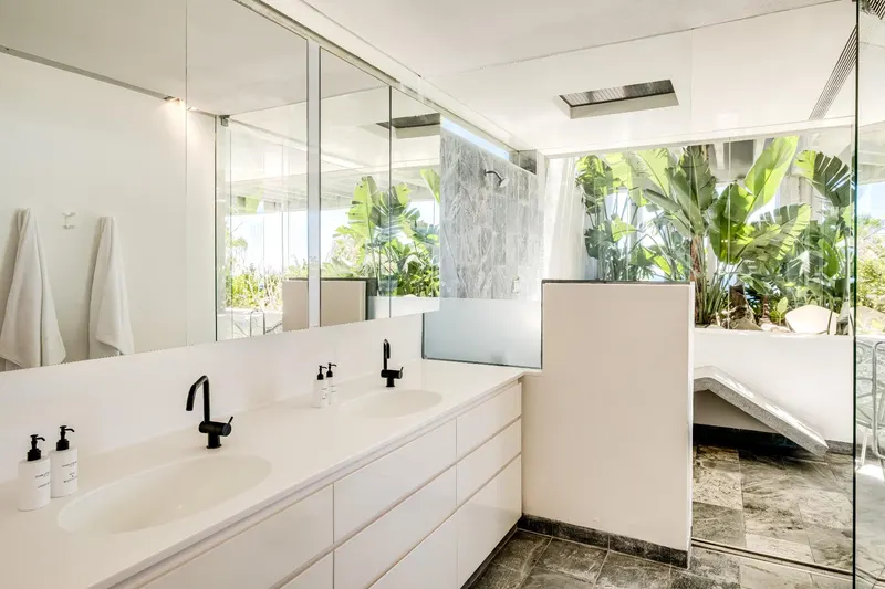 Villa Rhea in Fresnaye – photo 12