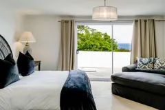 Sunset Sanctuary in Camps Bay – photo 20 thumbnail