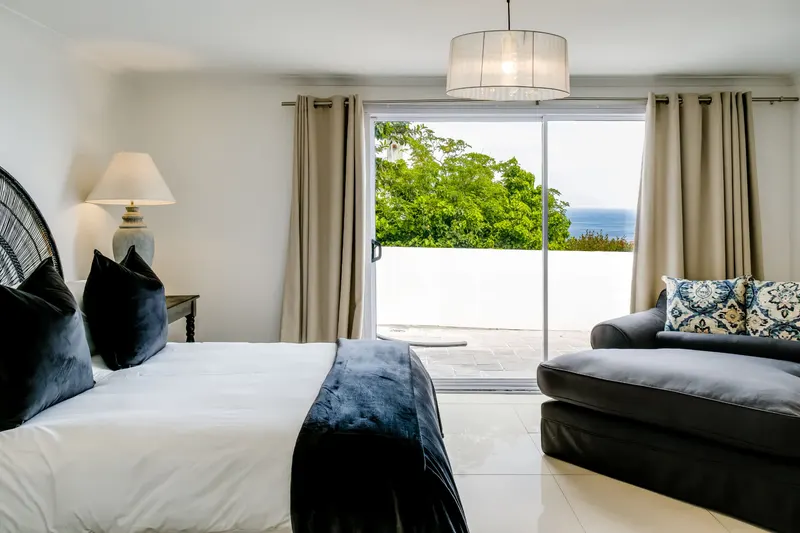 Sunset Sanctuary in Camps Bay – photo 20