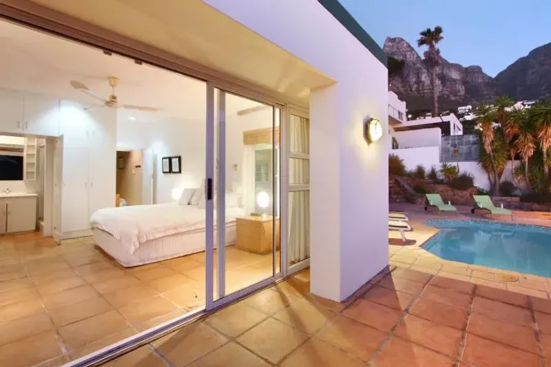 Strathmore Manor in Camps Bay – photo 6