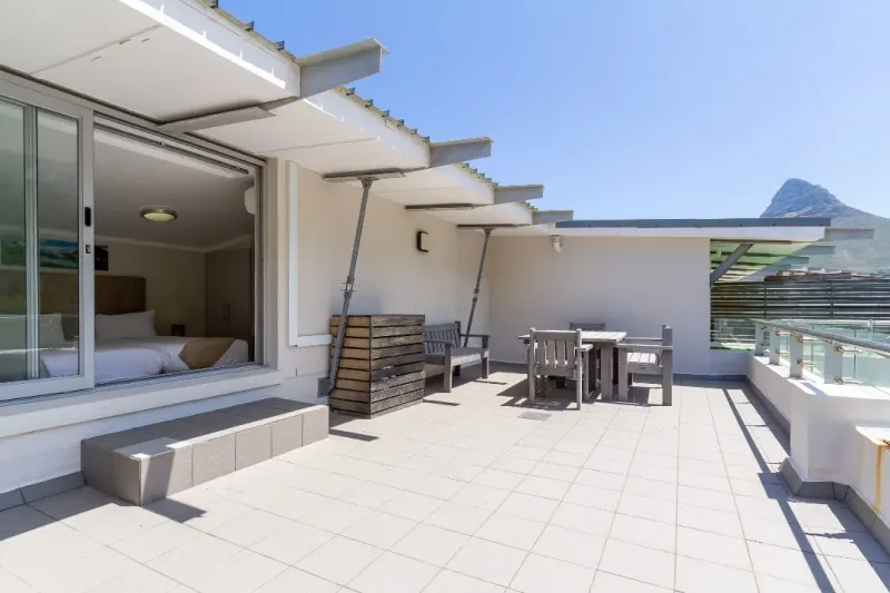 The Crystal in Camps Bay – photo 23