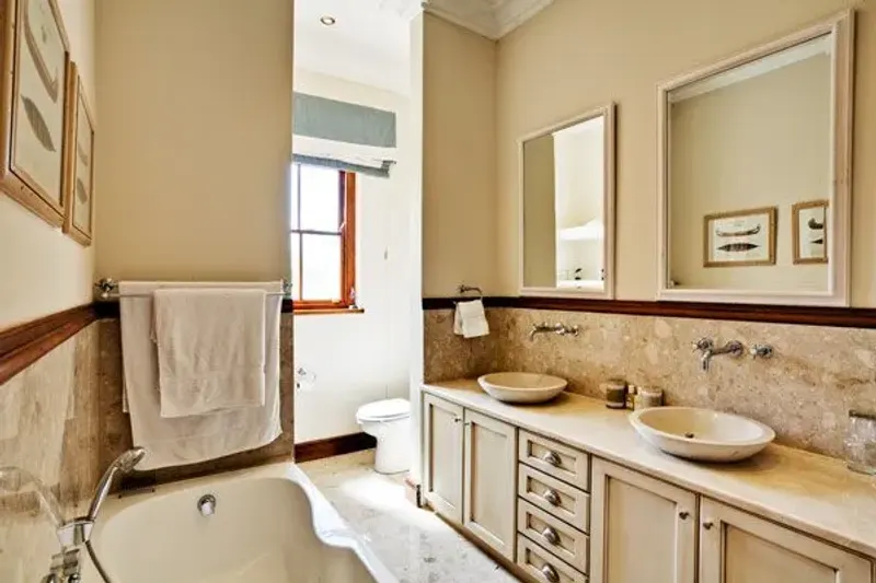Brommersvlei Villa in Constantia Heights – photo 12