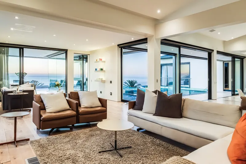 Prima Views in Camps Bay – photo 4