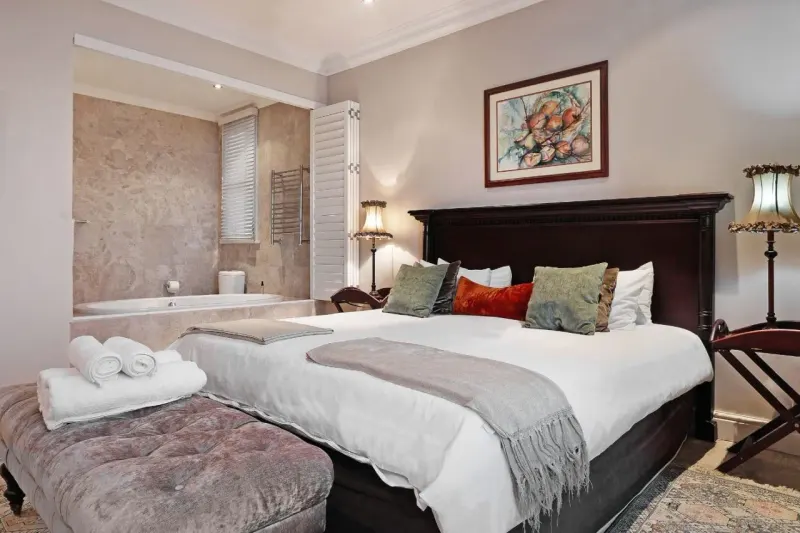 Bingley Place in Camps Bay – photo 12