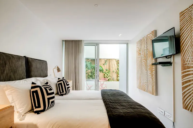 Lillamton in Camps Bay – photo 23