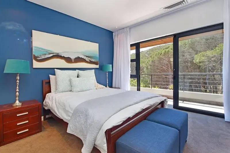 19 on Blair in Camps Bay – photo 22