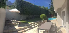 Medburn Road Villa in Camps Bay – photo 2 thumbnail